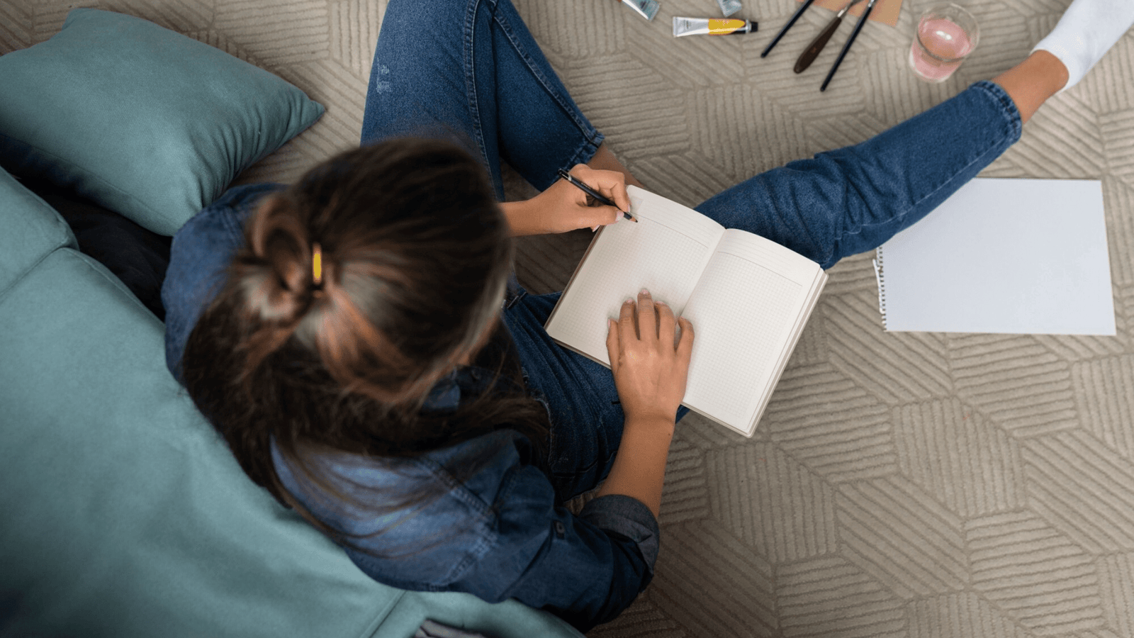 Self Love Journaling Prompts for Young Girls - PleaseNotes