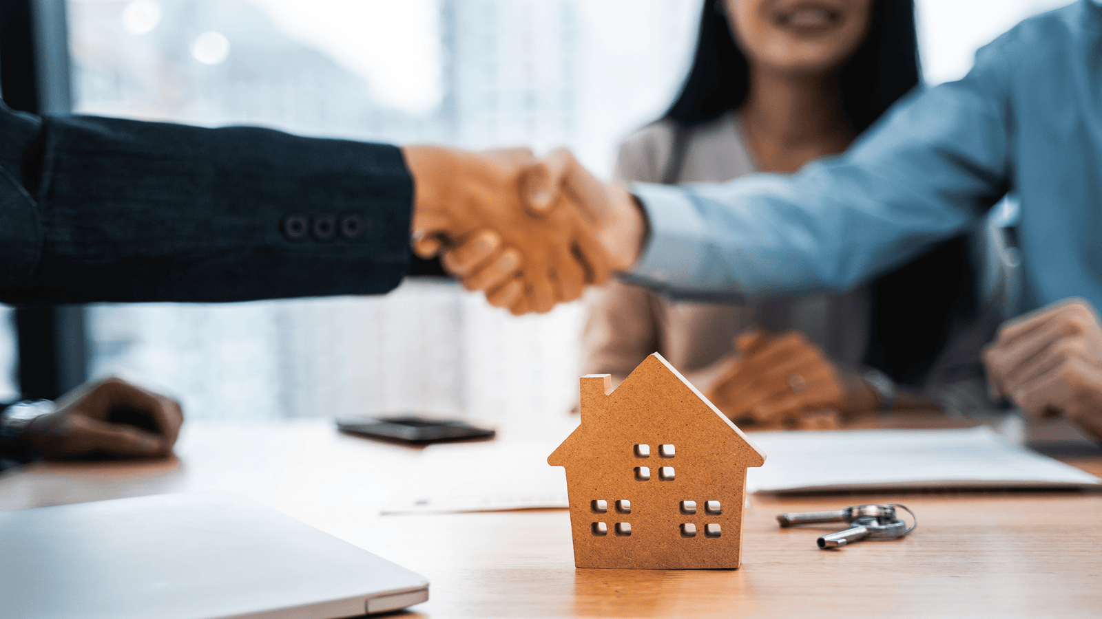 5 Best Gifts for Realtors from PleaseNotes - PleaseNotes