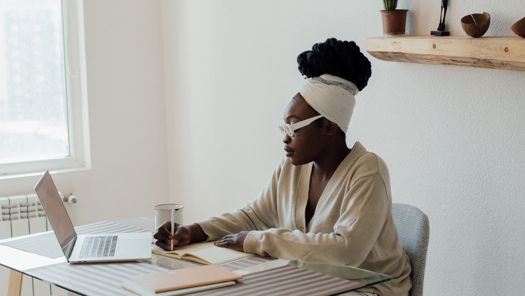 Holiday Budgeting: Journaling Can Save Your Sanity